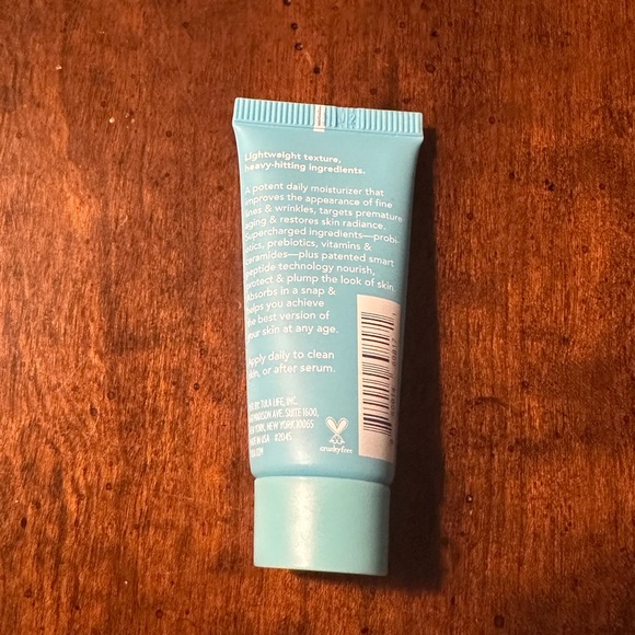 Tula protect + plump firming & hydrating face moisturizer sample, 0.52 oz - Picture 3 of 3